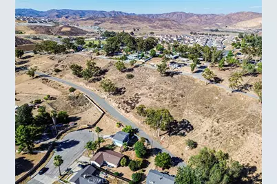 16374 Bailey Street, Lake Elsinore, CA 92530 - Photo 12