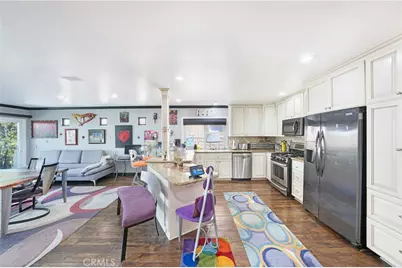 18051 Westlake Circle, Huntington Beach, CA 92648 - Photo 20