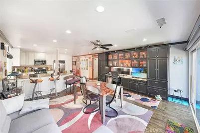18051 Westlake Circle, Huntington Beach, CA 92648 - Photo 24