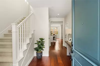 74 Diamond, Irvine, CA 92620 - Photo 2