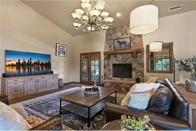 23315 Old Wagon Road, Escondido, CA 92027 - Photo 8