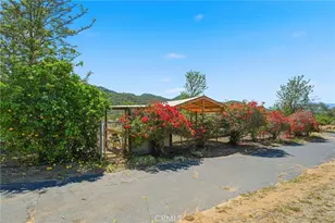 23315 Old Wagon Rd, Escondido, CA 92027 - Photo 40