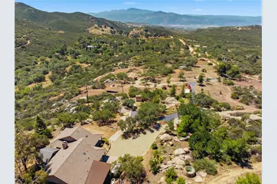 23315 Old Wagon Road, Escondido, CA 92027 - Photo 4