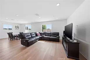 29100 Oak Grove, Lake Elsinore, CA 92530 - Photo 12
