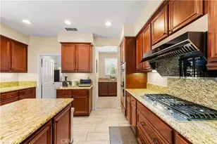 14611 Gannet St, Eastvale, CA 92880 - Photo 12