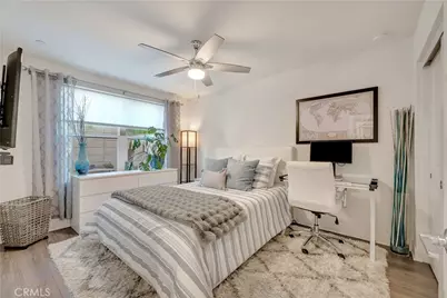 2105 Two Harbors Circle, Costa Mesa, CA 92627 - Photo 14