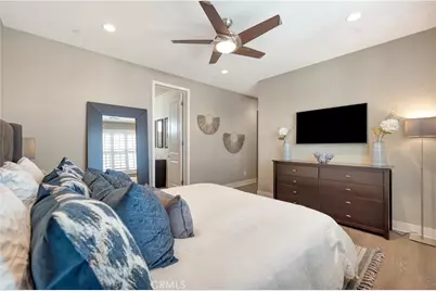 2105 Two Harbors Circle, Costa Mesa, CA 92627 - Photo 34