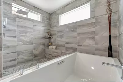 2105 Two Harbors Circle, Costa Mesa, CA 92627 - Photo 42
