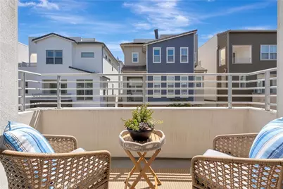 2105 Two Harbors Circle, Costa Mesa, CA 92627 - Photo 56