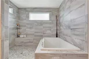 2105 Two Harbors Cir, Costa Mesa, CA 92627 - Photo 40