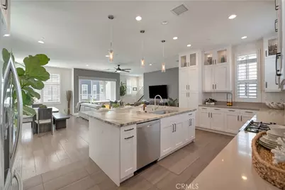 2105 Two Harbors Circle, Costa Mesa, CA 92627 - Photo 12