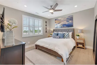 2105 Two Harbors Circle, Costa Mesa, CA 92627 - Photo 32