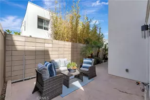 2105 Two Harbors Cir, Costa Mesa, CA 92627 - Photo 54