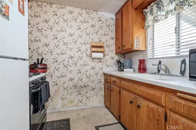 10921 Walnut, Los Alamitos, CA 90720 - Photo 28
