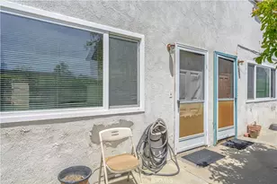 10921 Walnut, Los Alamitos, CA 90720 - Photo 36