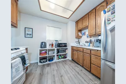 10921 Walnut, Los Alamitos, CA 90720 - Photo 8