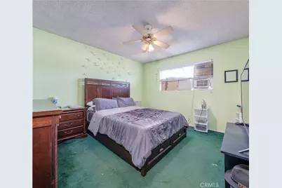 10921 Walnut, Los Alamitos, CA 90720 - Photo 32