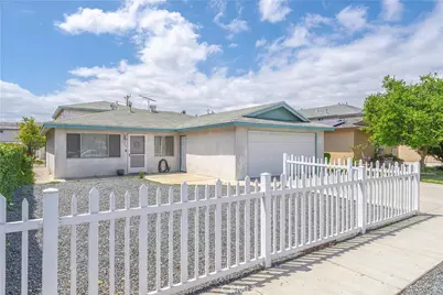 10921 Walnut, Los Alamitos, CA 90720 - Photo 2