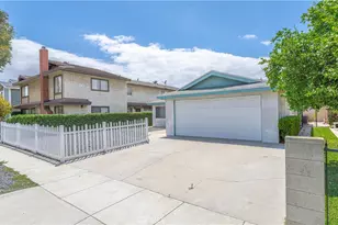 10921 Walnut, Los Alamitos, CA 90720 - Photo 4
