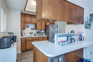 10921 Walnut, Los Alamitos, CA 90720 - Photo 12
