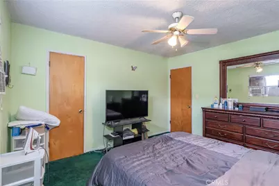 10921 Walnut, Los Alamitos, CA 90720 - Photo 32