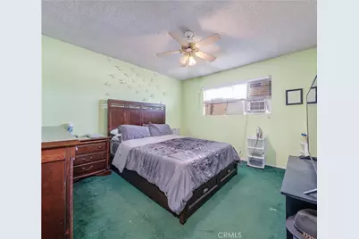 10921 Walnut, Los Alamitos, CA 90720 - Photo 32