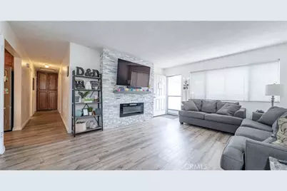 10921 Walnut, Los Alamitos, CA 90720 - Photo 6