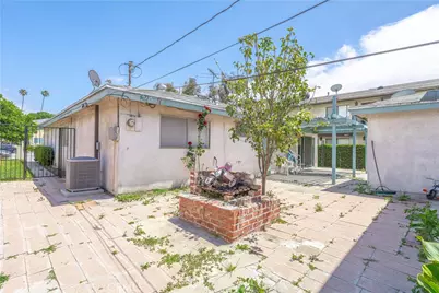 10921 Walnut, Los Alamitos, CA 90720 - Photo 58
