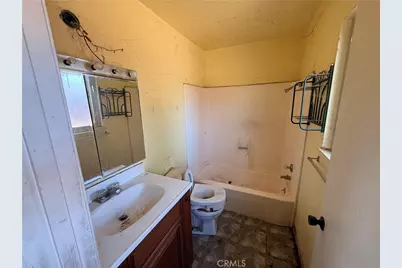 3294 Roberds, San Bernardino, CA 92405 - Photo 6