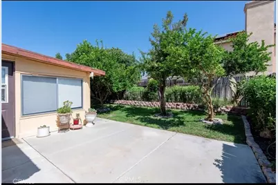 1087 Serena, San Jacinto, CA 92583 - Photo 20