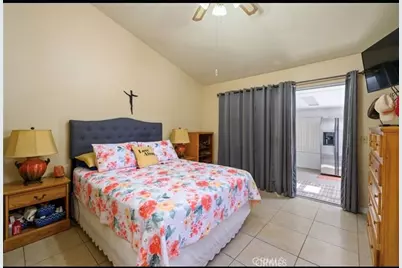 1087 Serena, San Jacinto, CA 92583 - Photo 18