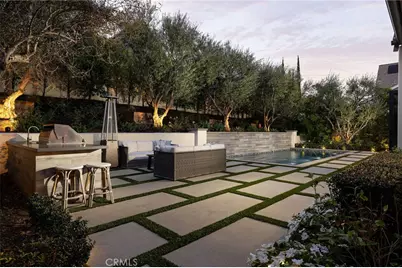 28601 Martingale Drive, San Juan Capistrano, CA 92675 - Photo 6