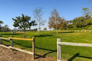 21086 Cantebury, Lake Forest, CA 92630 - Photo 40