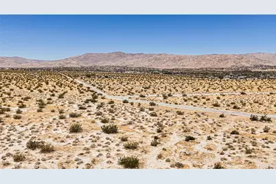 19500 West Drive, Desert Hot Springs, CA 92240 - Photo 12
