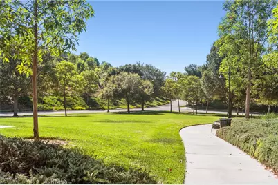 114 Mosaic, Irvine, CA 92603 - Photo 40