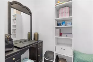 15401 Saticoy St, Van Nuys, CA 91406 - Photo 22