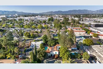 15401 Saticoy Street, Van Nuys, CA 91406 - Photo 42