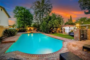 15401 Saticoy St, Van Nuys, CA 91406 - Photo 2
