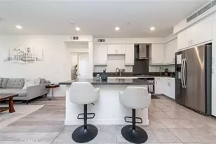 2342 Nolita, Irvine, CA 92612 - Photo 2