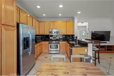 7635 Park Field Circle, Huntington Beach, CA 92648 - Photo 14