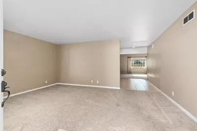 10715 Lynn Circle, Cypress, CA 92630 - Photo 4