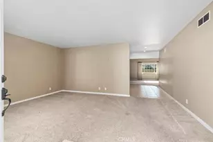 10715 Lynn Cir, Cypress, CA 92630 - Photo 4