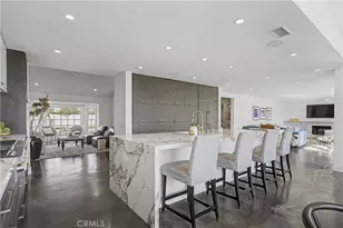 6722 Gate Hill, Huntington Beach, CA 92648 - Photo 2