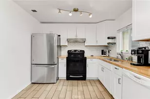 11305 Avenida De Los Lobos, San Diego, CA 92127 - Photo 10