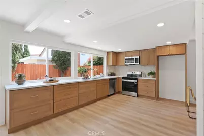 734 S Vale, Anaheim, CA 92806 - Photo 2