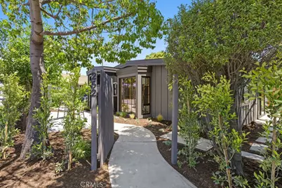 252 Walnut, Costa Mesa, CA 92627 - Photo 24