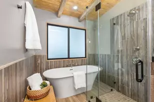 252 Walnut, Costa Mesa, CA 92627 - Photo 18