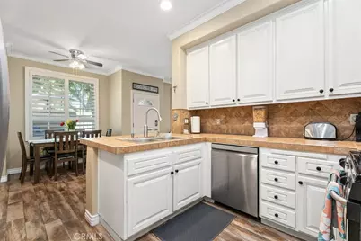 4 Destiny, Aliso Viejo, CA 92656 - Photo 12