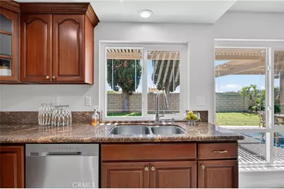 11244 Snowdrop, Fountain Valley, CA 92708 - Photo 14