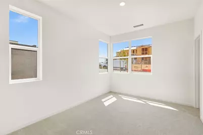 16034 Butterfly Drive, Fontana, CA 92336 - Photo 34